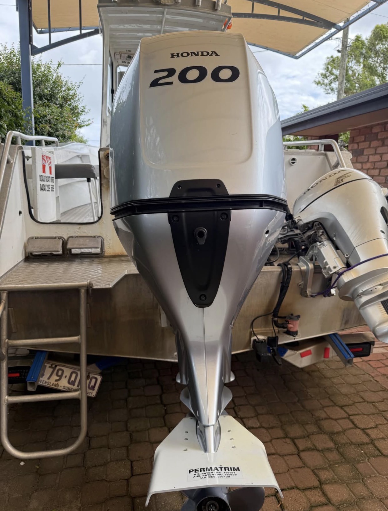 Honda 200 HP 4 Stroke Outboard Motor Engine